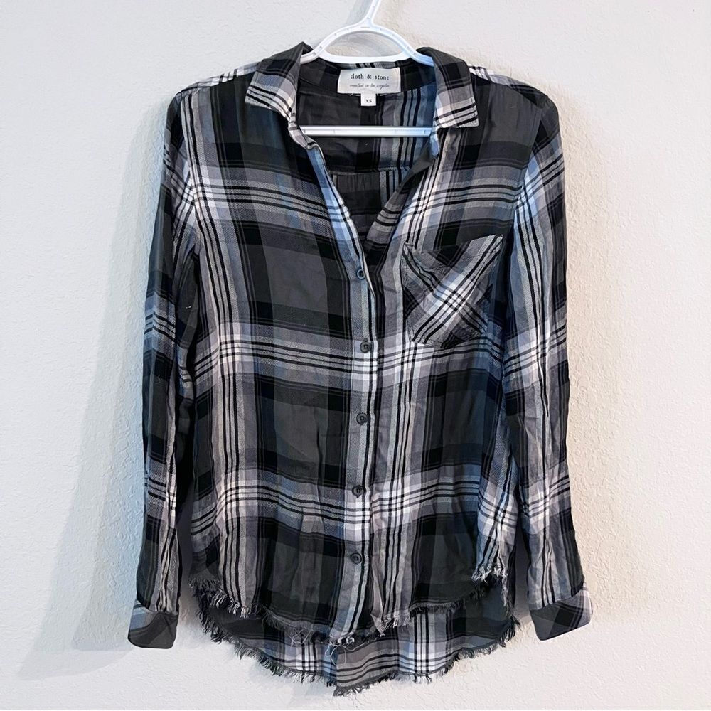 Anthropologie Cloth & Stone Flannel Long Sleeve Fringe V Neck Button Top Size XS